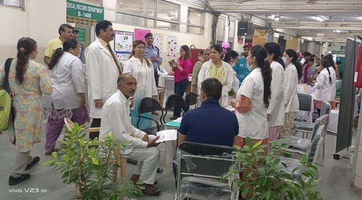 जीएमसीएच-32 में 'स्वस्थ नारी सशक्त परिवार' अभियान' के अंतर्गत कैंसर जांच शिविर का आयोजन